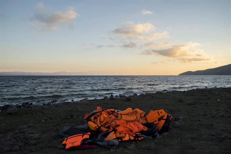Veintiséis turcos cruzan ilegalmente a Grecia para pedir asilo político