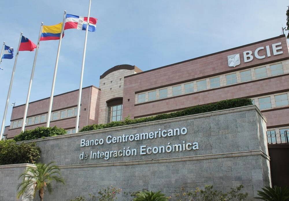 BCIE invertirá 50 millones de dólares en Centroamérica y RD