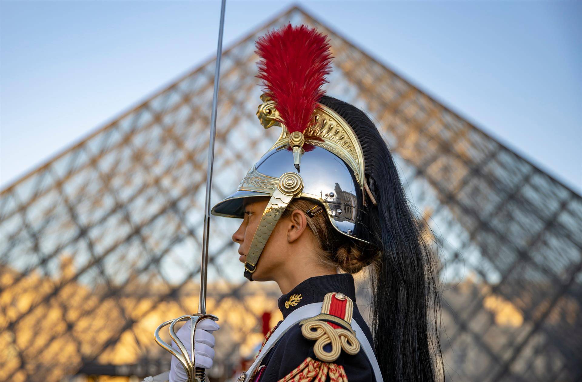 El Louvre recibió en 2021 un 70% menos de visitantes que antes de la pandemia