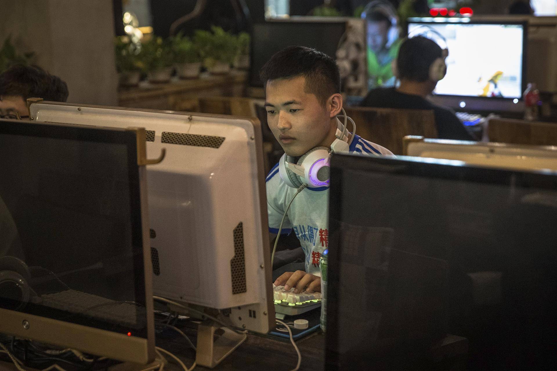 China controlará más los comentarios de Internet con su nuevo borrador de ley